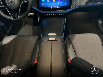 E 300 de T 4M Avantgarde Adv. AHK LED Bur4D DIST