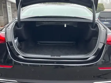 E 220 d 4M Avantgarde Standheizung Burmester AHK