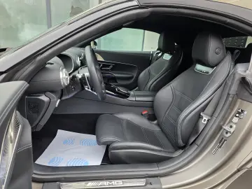 Mercedes Benz SL63 AMG