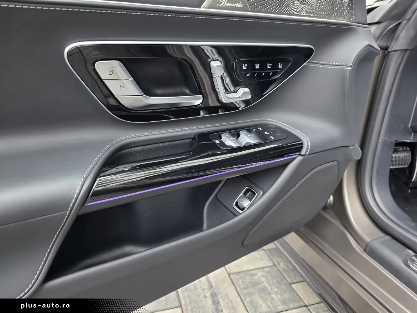 Mercedes Benz SL63 AMG