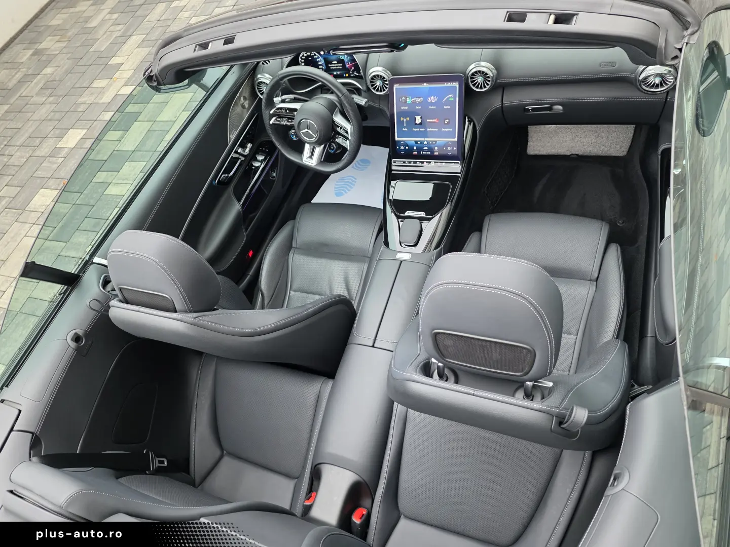 Mercedes Benz SL63 AMG