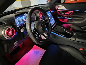 Mercedes Benz SL63 AMG