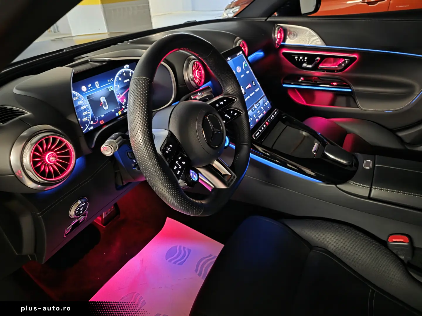 Mercedes Benz SL63 AMG