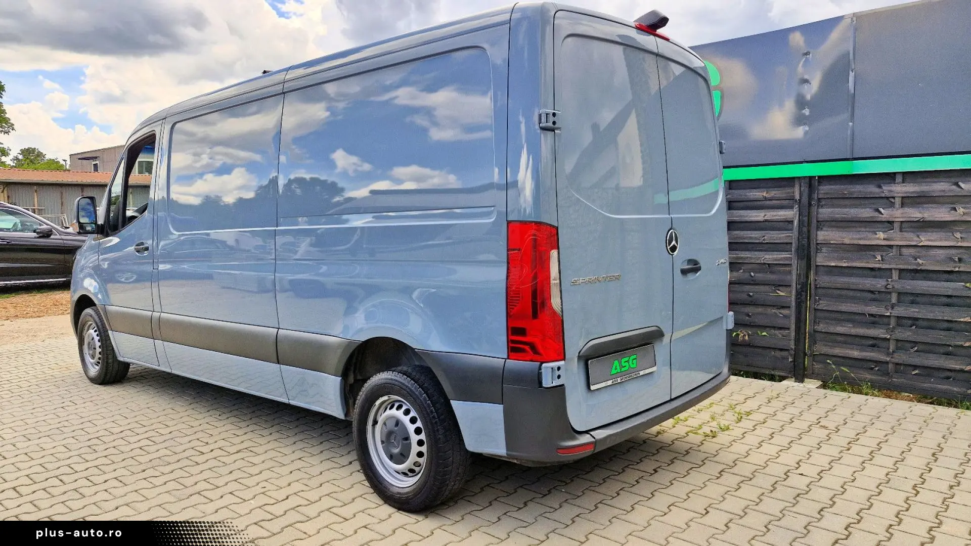 Sprinter III Kasten - 214 CDI - L2H1