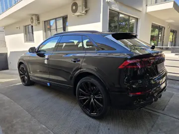 Audi Q8 50 TDI STOC Bucuresti   masina noua 2025