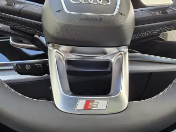 Audi Q8 50 TDI STOC Bucuresti   masina noua 2025