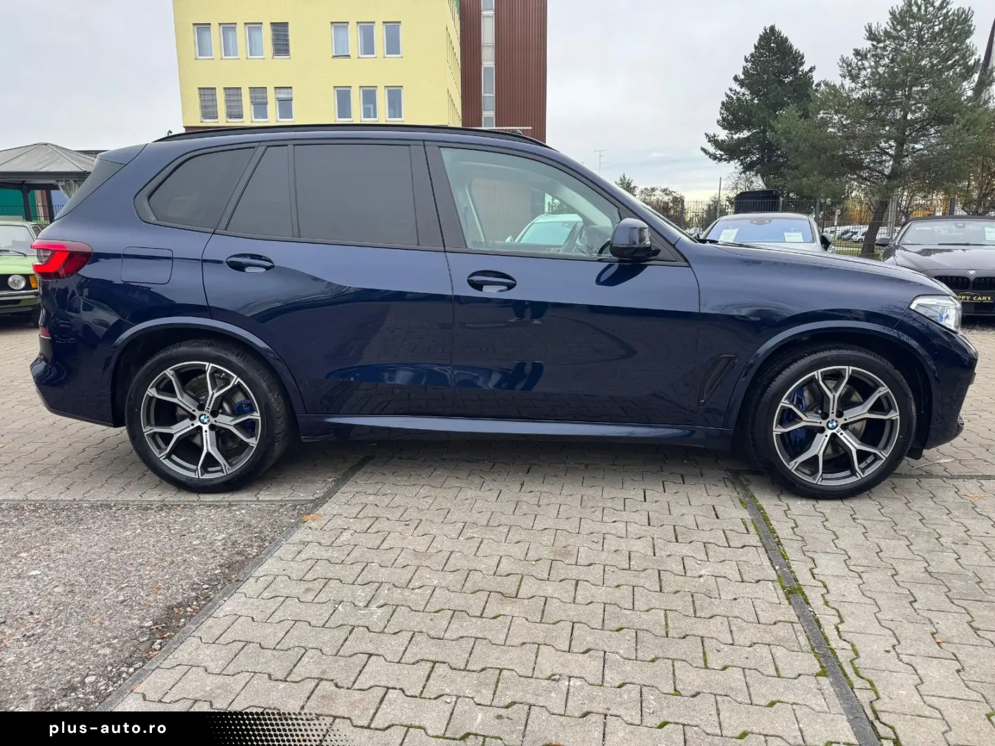 X5 X Drive 45e M Sport 360 -Kamera B&W