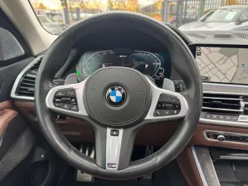 X5 X Drive 45e M Sport 360 -Kamera B&W