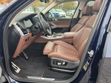 X5 X Drive 45e M Sport 360 -Kamera B&W