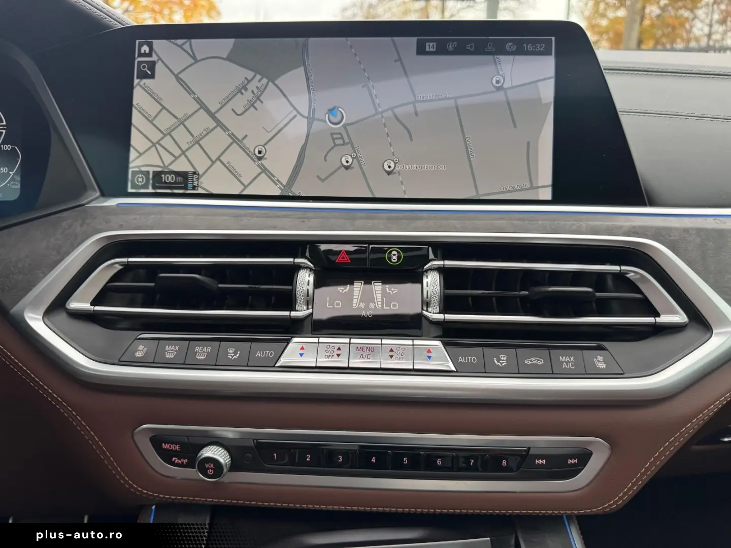 X5 X Drive 45e M Sport 360 -Kamera B&W