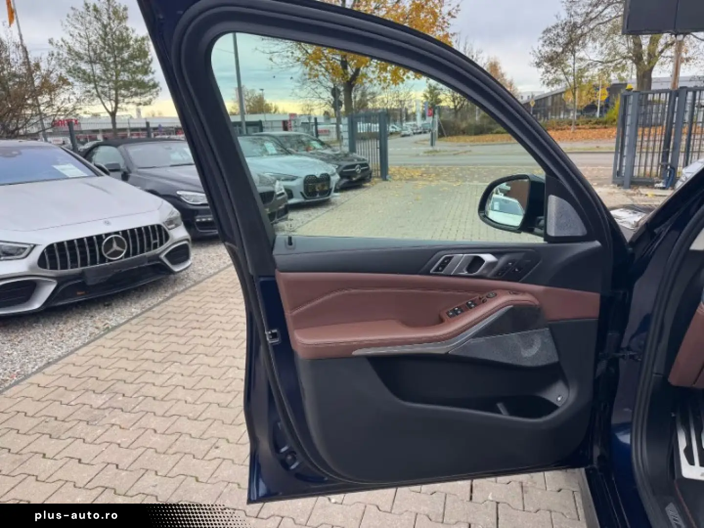 X5 X Drive 45e M Sport 360 -Kamera B&W