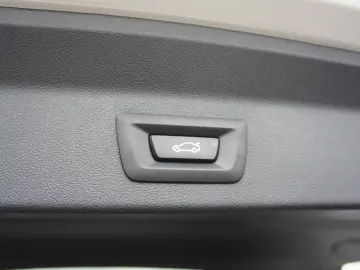 X3 xDrive 30e M Sport