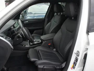 X3 xDrive 30e M Sport