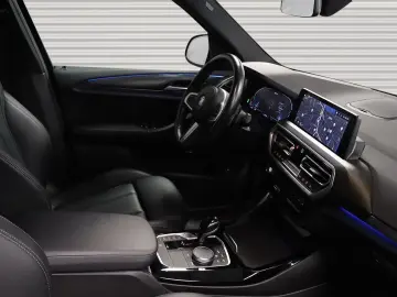 X3 xDrive30e M Sport AHK