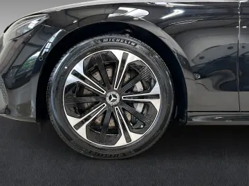 E 450 4M Limo AVANTGARDE LED DISTR Memo TotW 360