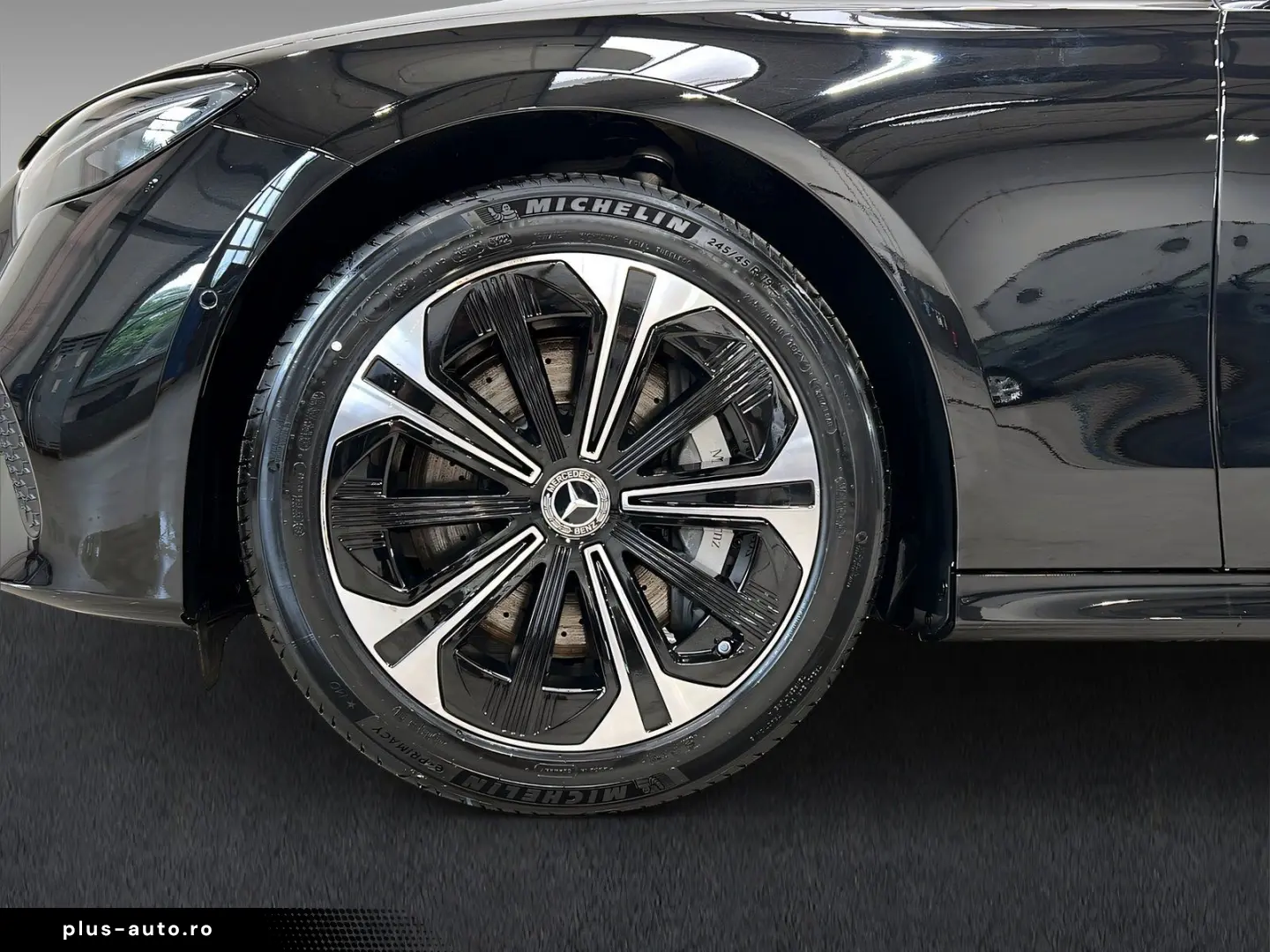 E 450 4M Limo AVANTGARDE LED DISTR Memo TotW 360