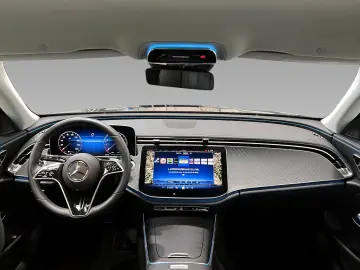 E 450 4M Limo AVANTGARDE LED DISTR Memo TotW 360