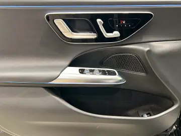 E 450 4M Limo AVANTGARDE LED DISTR Memo TotW 360