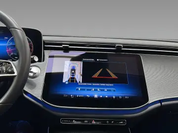 E 450 4M Limo AVANTGARDE LED DISTR Memo TotW 360