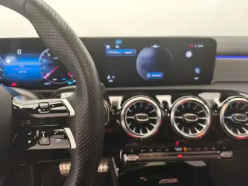 CLA 250 4M Coupé AMG Premium StHz Pano Night