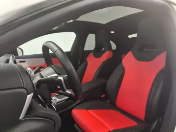 CLA 250 4M Coupé AMG Premium StHz Pano Night