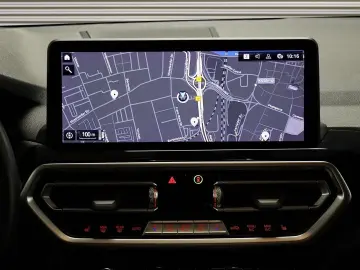 X3 xDrive30e M Sport