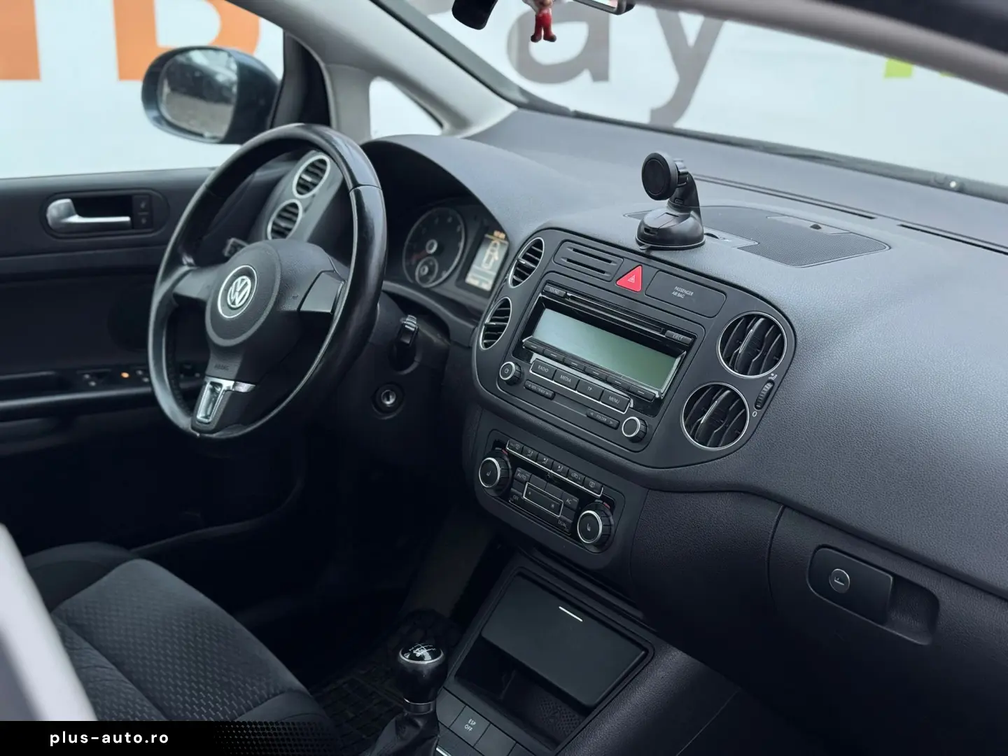 VOLKSWAGEN GOLF PLUS