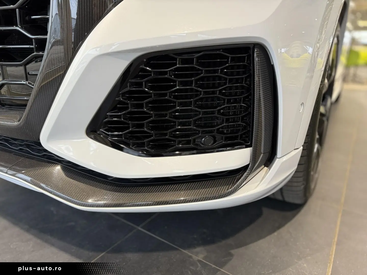 RSQ8 Carbon Pak. Standheiz 305 km h Keramik B&O