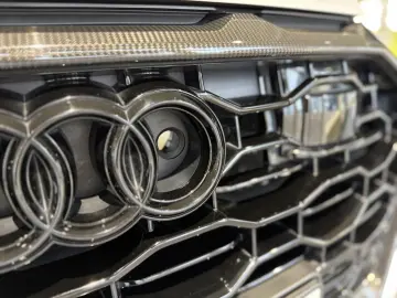 RSQ8 Carbon Pak. Standheiz 305 km h Keramik B&O