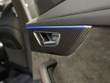 RSQ8 Carbon Pak. Standheiz 305 km h Keramik B&O