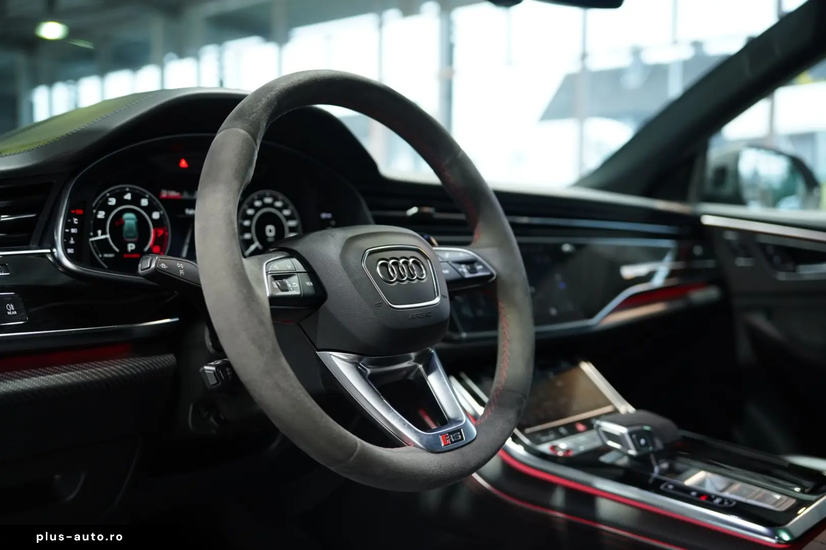 RSQ8 q. 1H  23  Dynamik Keramik  S-Abgas  Pano