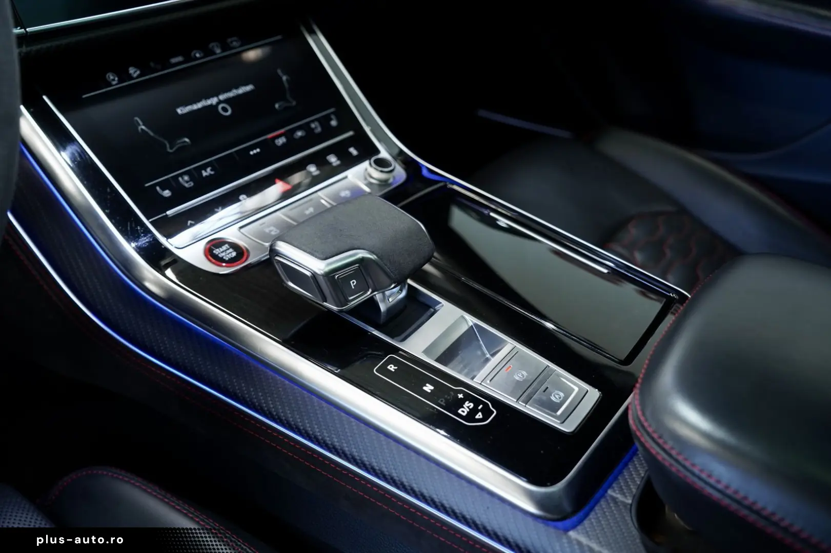 RSQ8 q. 1H  23  Dynamik Keramik  S-Abgas  Pano