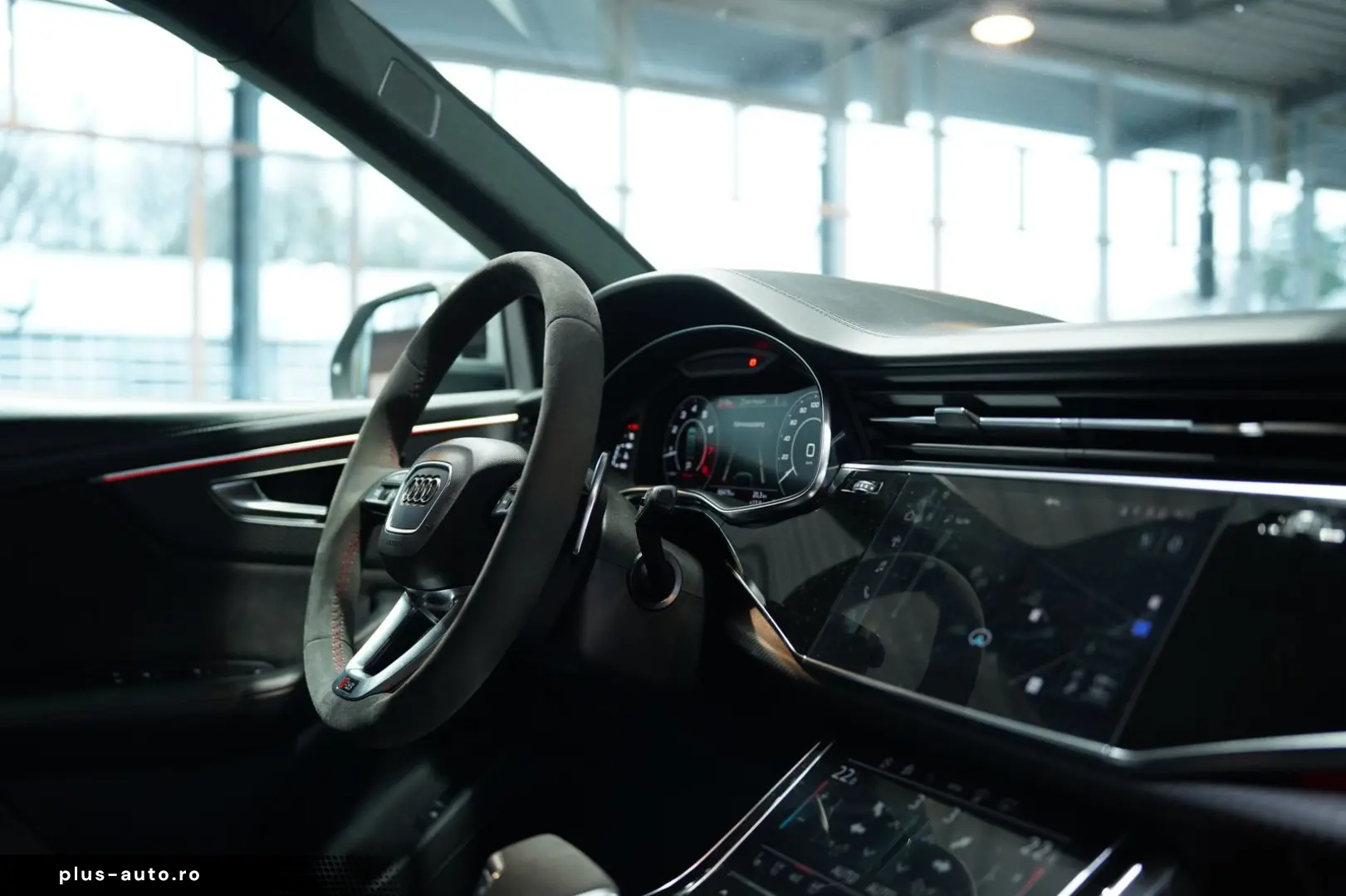 RSQ8 q. 1H  23  Dynamik Keramik  S-Abgas  Pano