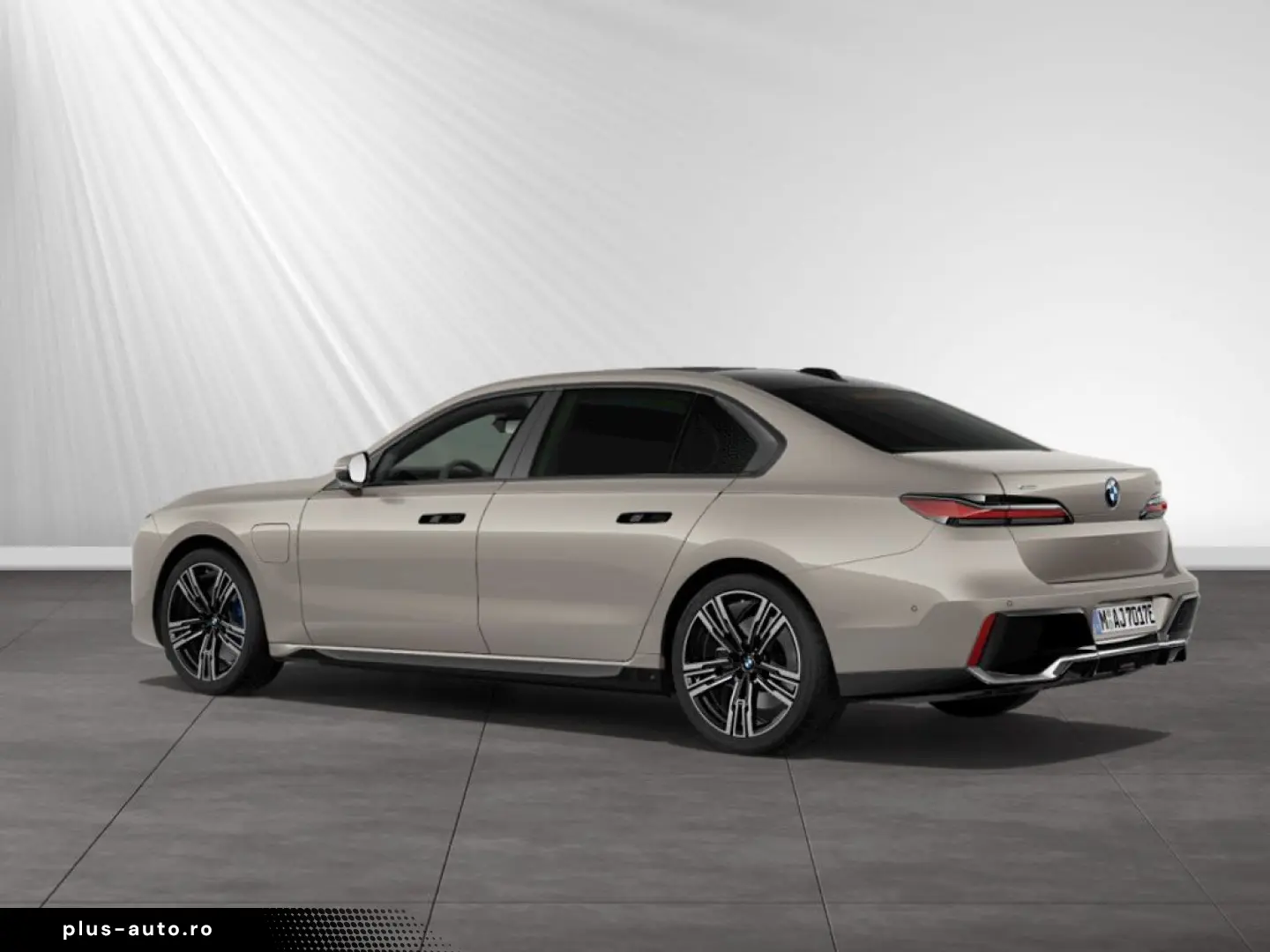 750e xDrive M Sport TV-Fond-Entertainment