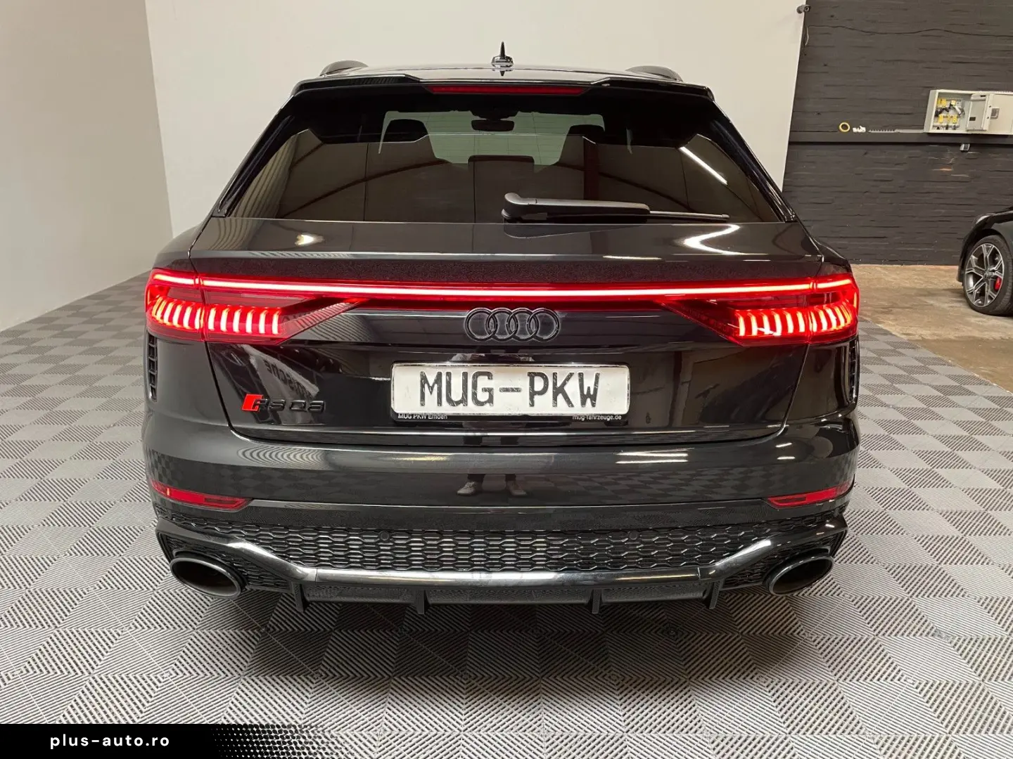 RSQ8 4.0 TFSI quattro  Pano-Matrix-Keramik