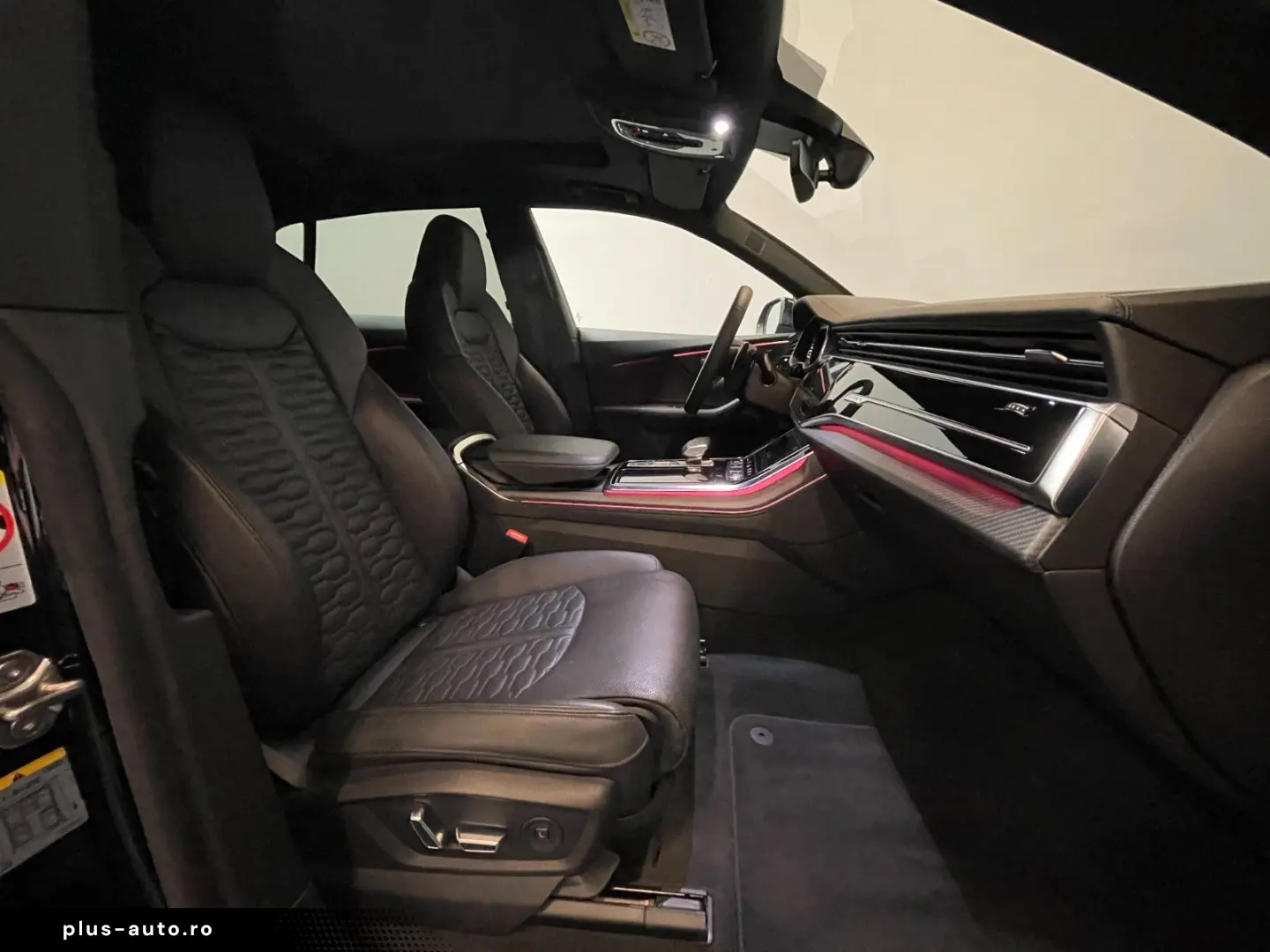 RSQ8 4.0 TFSI quattro  Pano-Matrix-Keramik