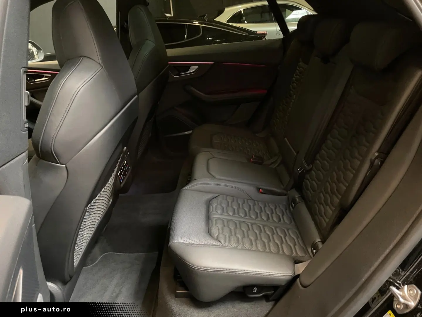 RSQ8 4.0 TFSI quattro  Pano-Matrix-Keramik