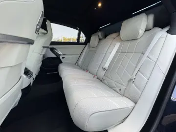 750e xDrive M Sport Pro Massage Sitzbelüftung