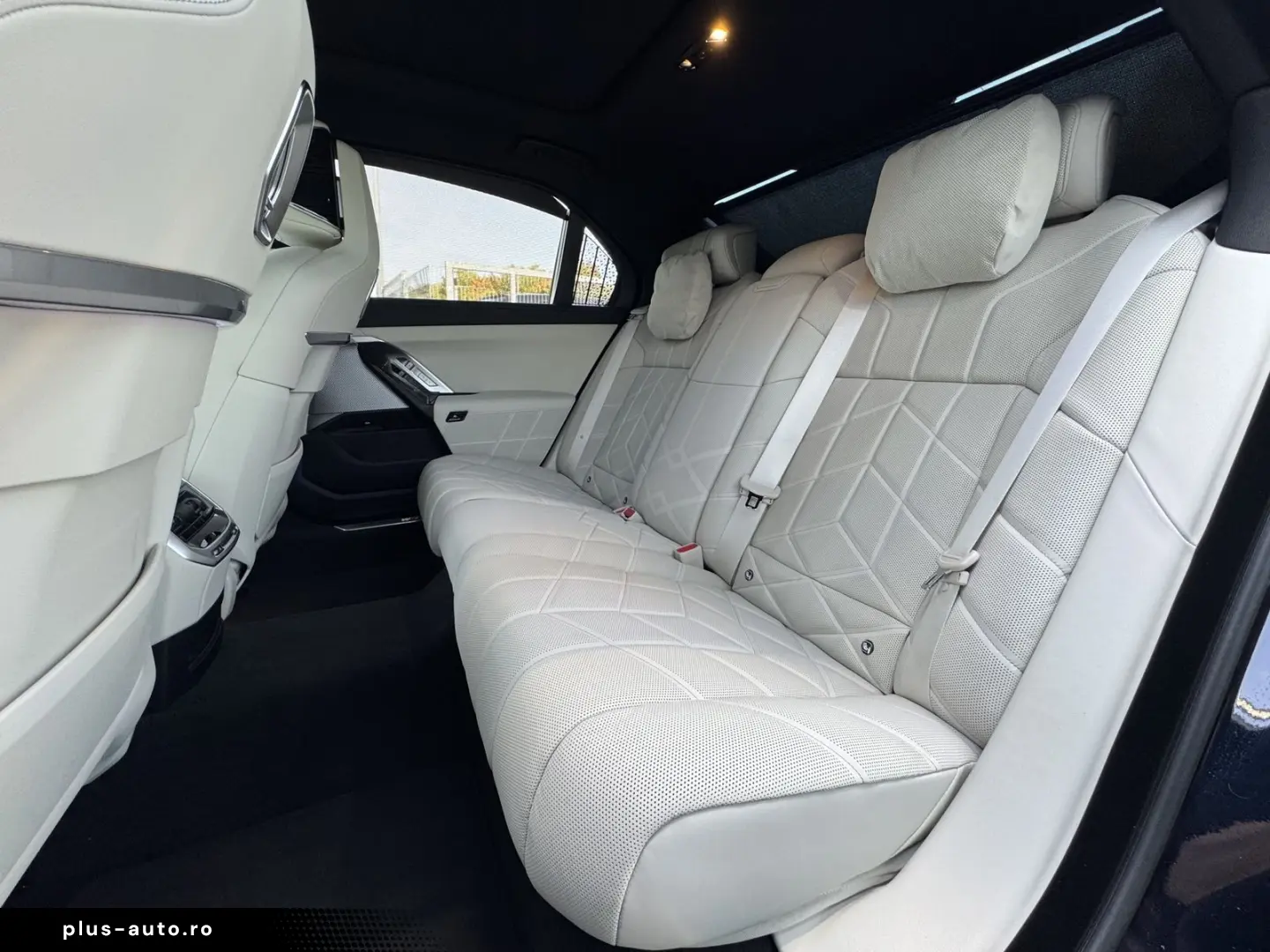 750e xDrive M Sport Pro Massage Sitzbelüftung