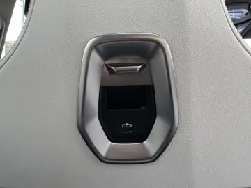 750e xDrive M Sport Pro Massage Sitzbelüftung