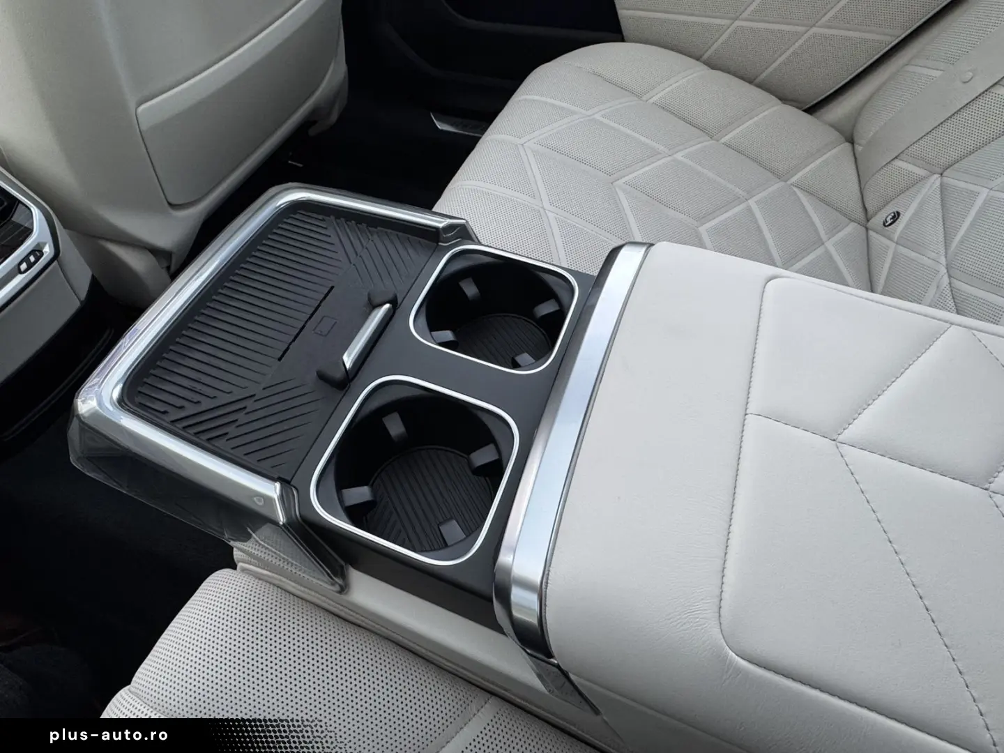 750e xDrive M Sport Pro Massage Sitzbelüftung