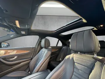 E 300 d 4M AMG Pano RFK Burm Massage Softcl StHz