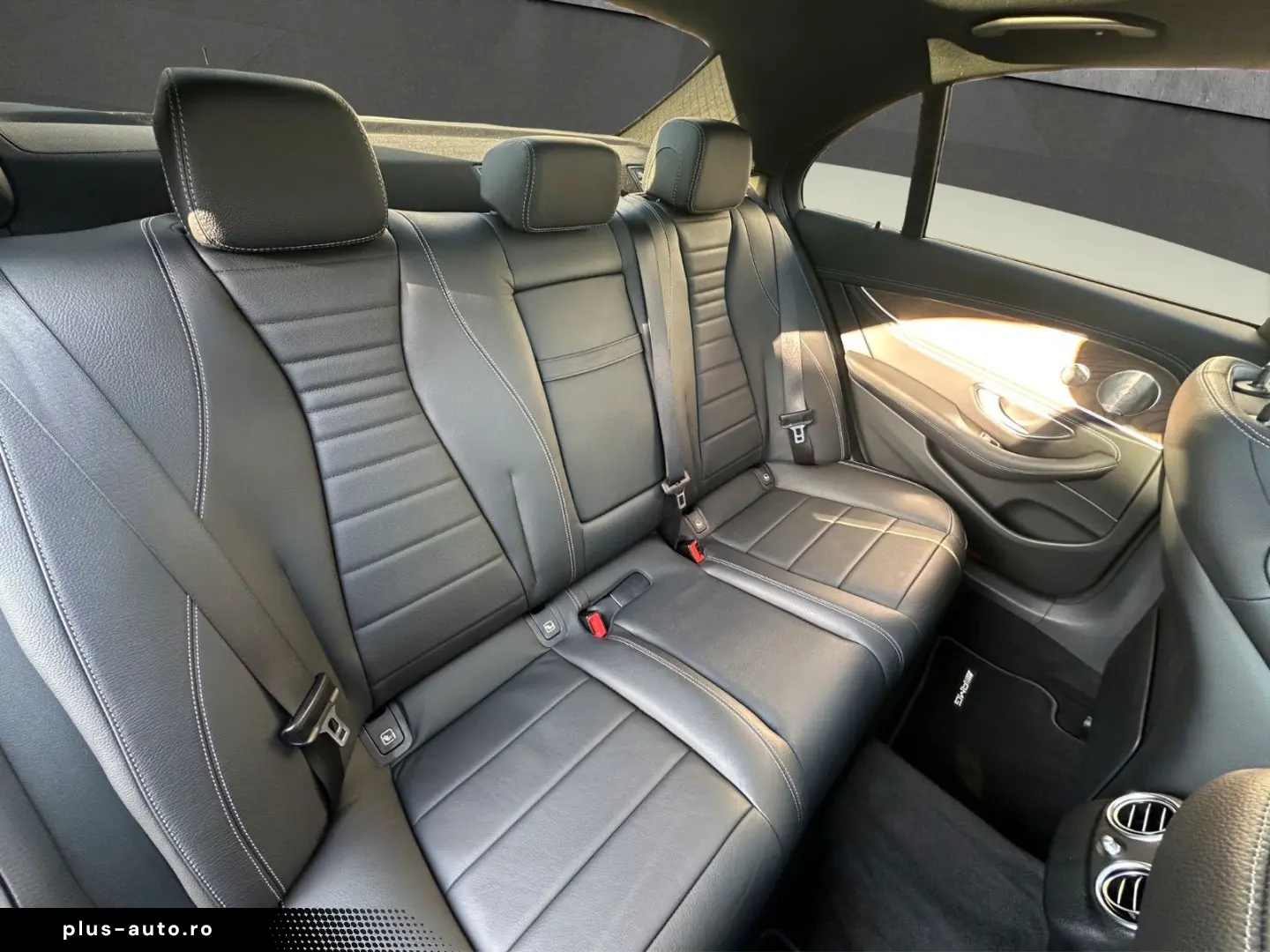 E 300 d 4M AMG Pano RFK Burm Massage Softcl StHz