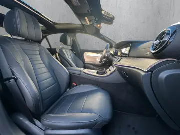 E 300 d 4M AMG Pano RFK Burm Massage Softcl StHz