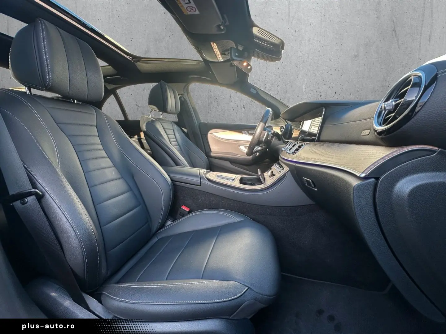 E 300 d 4M AMG Pano RFK Burm Massage Softcl StHz