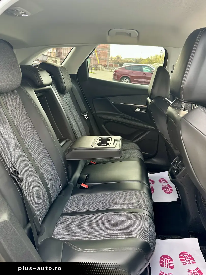 Peugeot 3008   106.000 km  5 moduri condus  garantie  rate