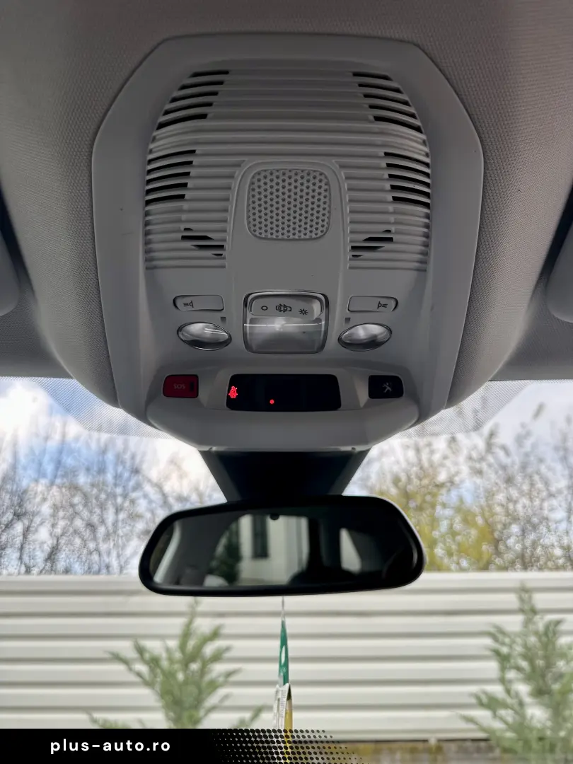 Peugeot 3008   106.000 km  5 moduri condus  garantie  rate