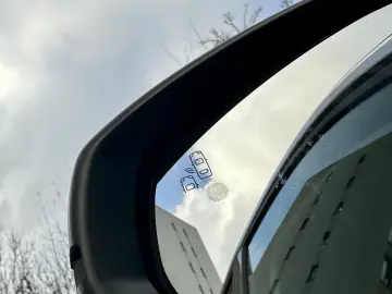 Peugeot 3008   106.000 km  5 moduri condus  garantie  rate