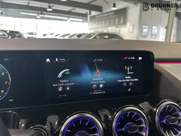 GLA 250 4M AMG Distronic Memory AHK Night Kamera