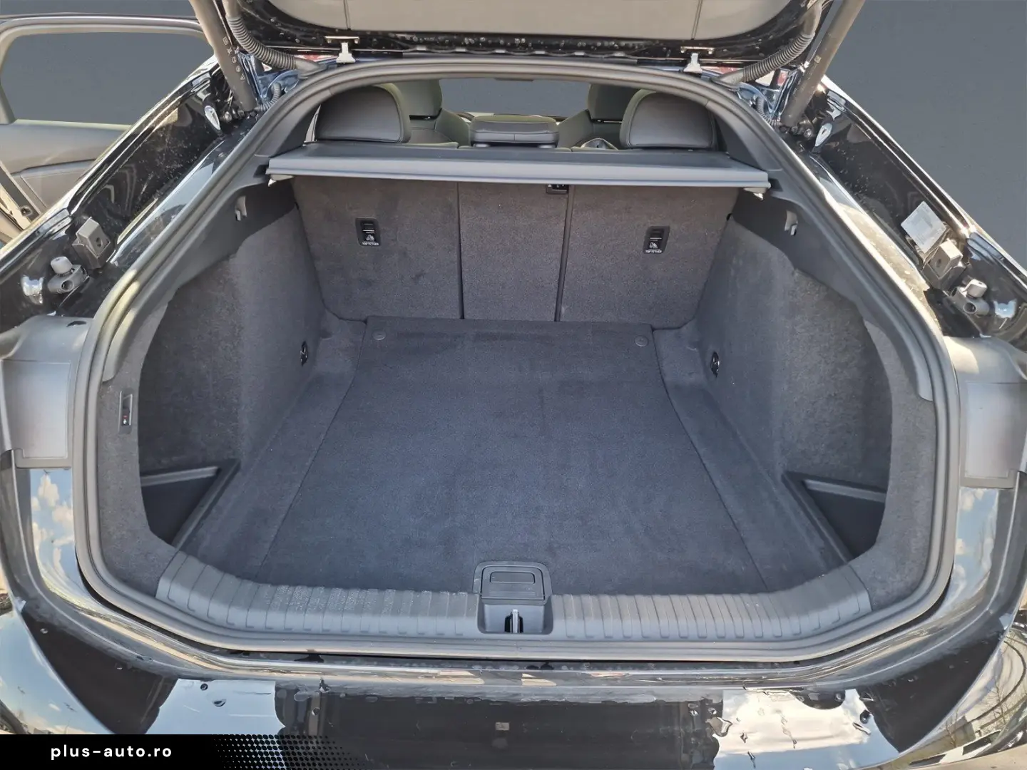 A6 Sportback e-tron perform. 2x S line Pano AHK